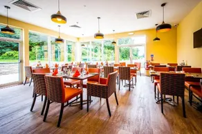 The Lodge At Perth Racecourse - Image 5