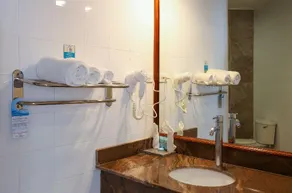 Grand Decameron Montego Beach, A Trademark All Inclusive - Image 3