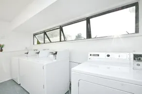 Allenby Park Hotel - Image 4