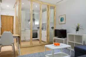 Apartamentos San Lorenzo 26 - Image 4