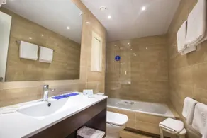 Hotel La Carolina - Image 2
