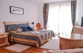 Attianese Hotel Restaurant - Image 5