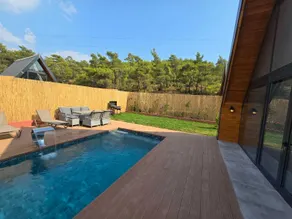 Rest Bungalow - Image 5