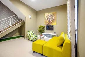 Rumah Teteh Syariah Kledokan by OYO - Image 4