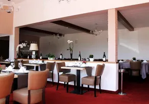 Hotel Les Cedres - Image 3