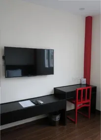 Monsieur Diesel Hotel Hang Bac - Image 5