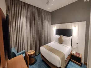 Hotel Sadanand - Image 2