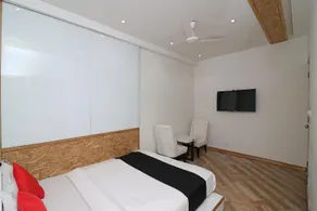 Hotel Hiland International By OYO Rooms - Image 4