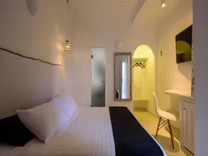 Tataki Hotel - Image 2