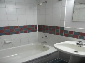 Neill Wycik Hotel - Image 2