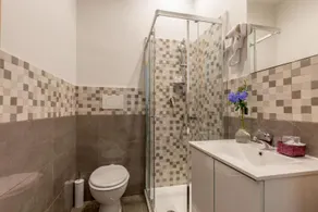 Courtyard Rome Suite - Image 4
