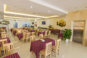 Ngoc Hanh Beach Hotel - Image 3