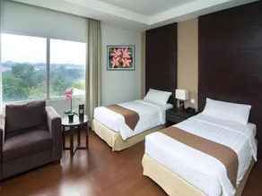 Padjadjaran Suites Hotel & Conference - Image 2