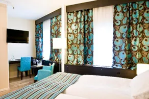 HOOM Park & Hotel - Image 4