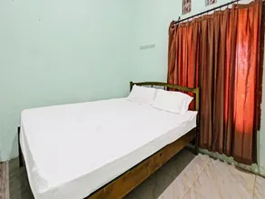 SPOT ON 91771 Homestay Bang Haji - Image 5
