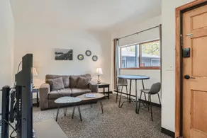 JC Suites - Image 3