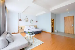 Lopi Hotel - Image 4