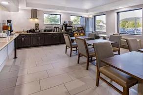 Wingate by Wyndham Fishkill - Image 3