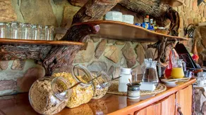 Iketla Lodge - Image 4