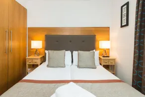 Fountain Court - Harris Apartments - Image 3