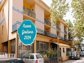 Hotel Edward - Image 1