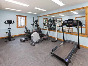 Quality Inn & Suites - Image 3