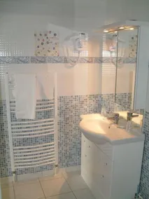 Modern'Hotel - Image 3