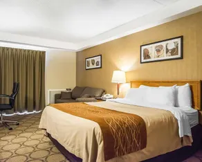 Comfort Inn - Image 2