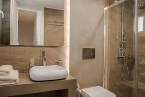 Blue Bay Hotel - Image 2