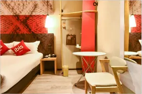Home Inn (Xi'an Jiaotong University Xingqing Campus Qinglong Temple Metro Station) - Image 2