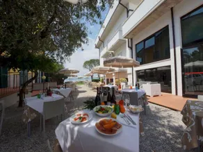 Hotel Saviola - Image 5