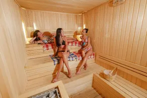 Loceanica Beach Resort - Image 5