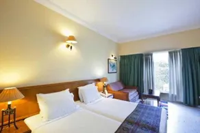The Oakwood - Image 3