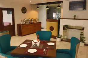 Hotel Green One Earth - Image 4