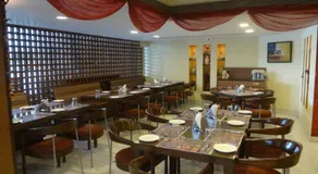 The Metropole Hotel - Image 3