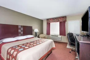 Super 8 by Wyndham Phoenix Downtown - Image 4