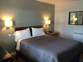 Lido Motel & Suites - Image 3