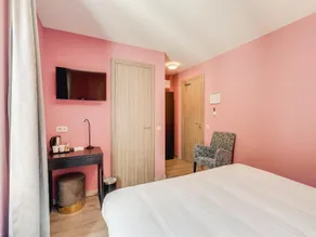 Hotel Italia - Image 2