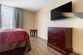Comfort Inn & Suites Levis - Image 5
