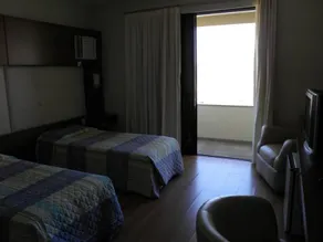 Kennedy Slim Hotel - Image 4