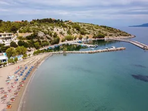 Almiriki Hotel - Image 5