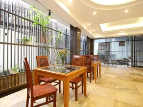 Palmo Serviced Apartment - Image 2