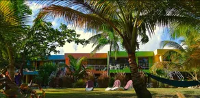 MoonRaker Beach Hotel - Image 5