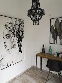 Boutique X - Image 5