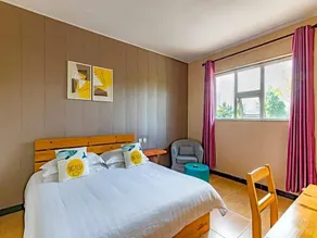 Chengdu Dreams Travel International Youth Hostel - Image 2