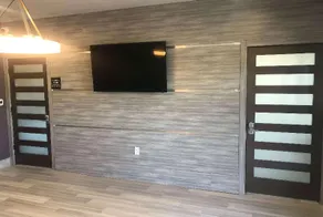 Super 8 by Wyndham Spring/North Houston - Image 2