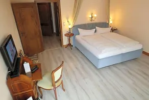 Stollen - Image 3