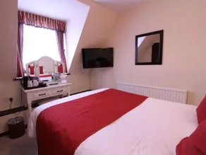 The Canterbury - Image 3