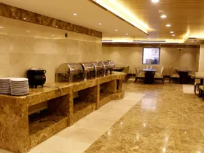 Lamar Ajyad Hotel Makkah - Image 3