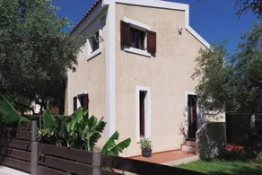 Elea Apartments - Image 5